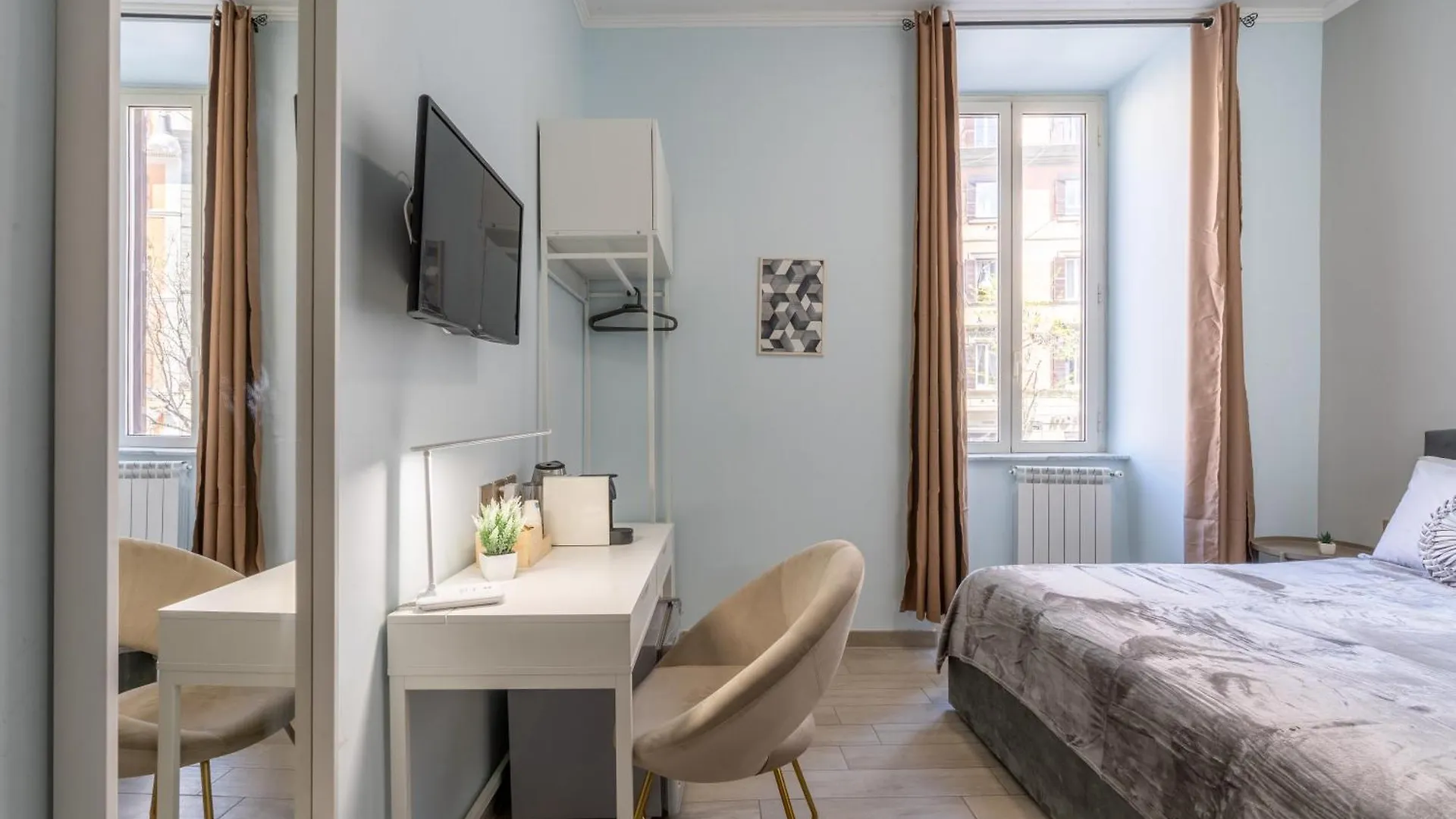 Leoni Di Giada Guesthouse - Close To Central Station Roma