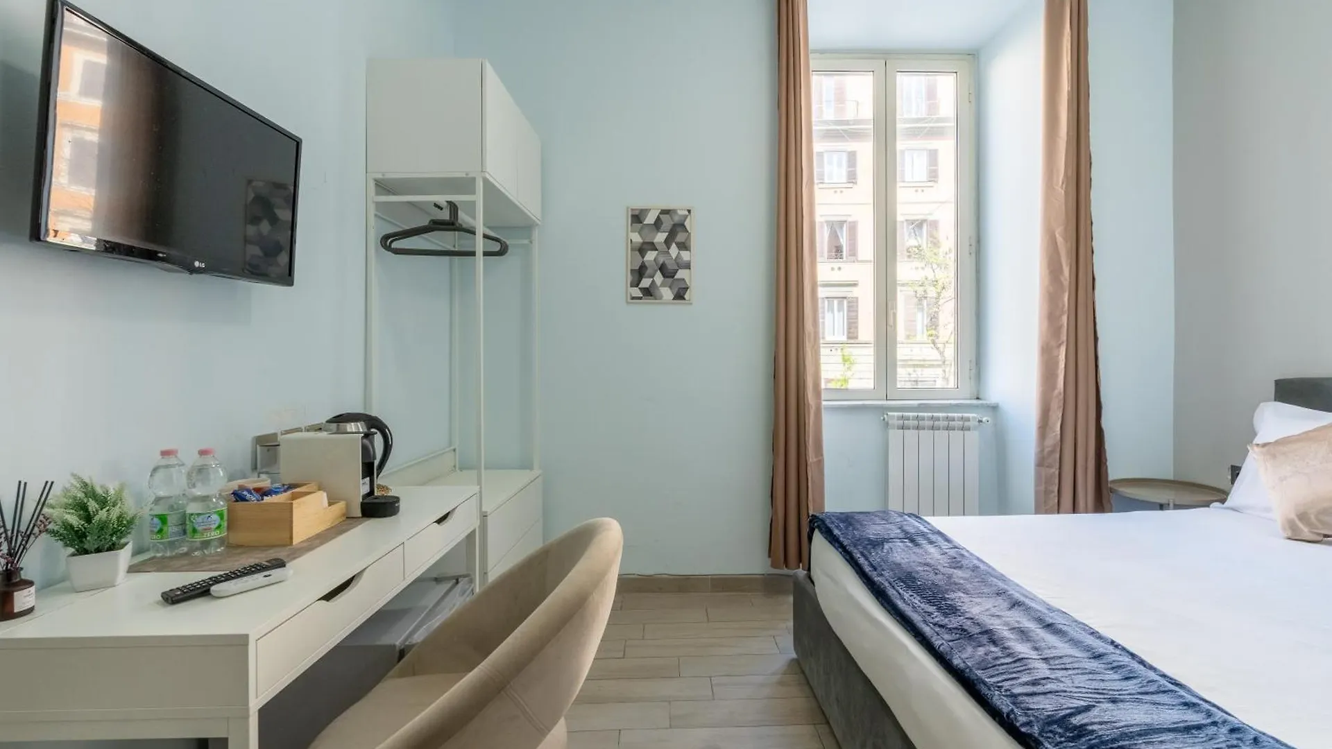 Leoni Di Giada Guesthouse - Close To Central Station Roma