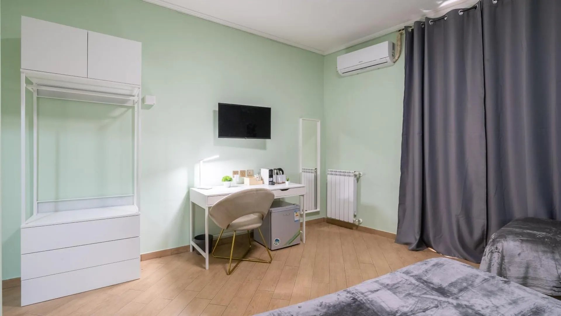 Leoni Di Giada Guesthouse - Close To Central Station Rome Italie