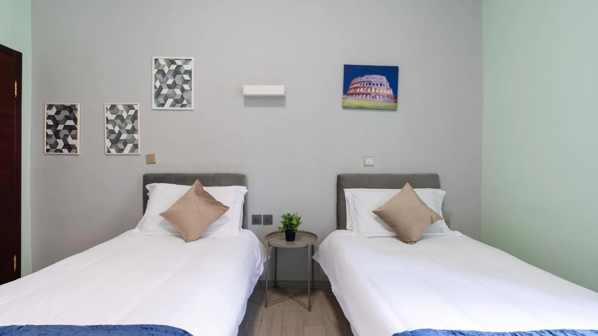 Couette-café Leoni Di Giada Guesthouse - Close To Central Station Rome