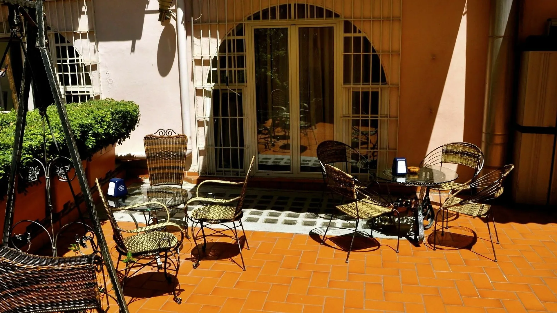 *** Couette-café Leoni Di Giada Guesthouse - Close To Central Station Rome Italie