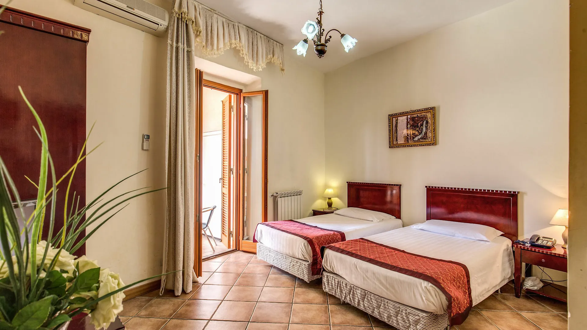 Leoni Di Giada Guesthouse - Close To Central Station Roma